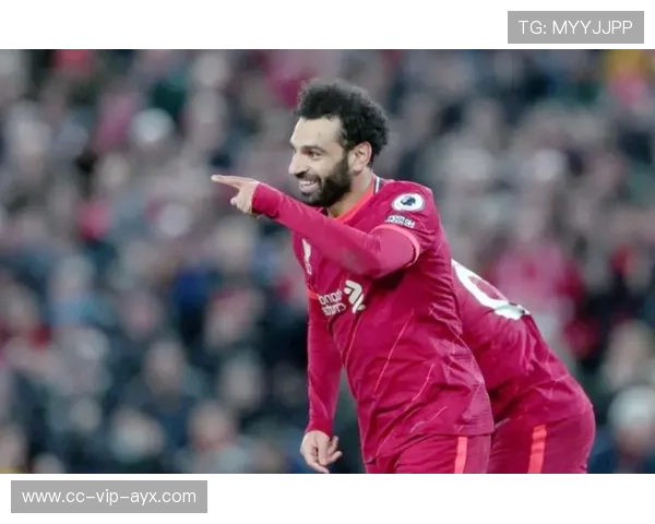 利物浦萨拉赫在训练中完成五次精彩内切