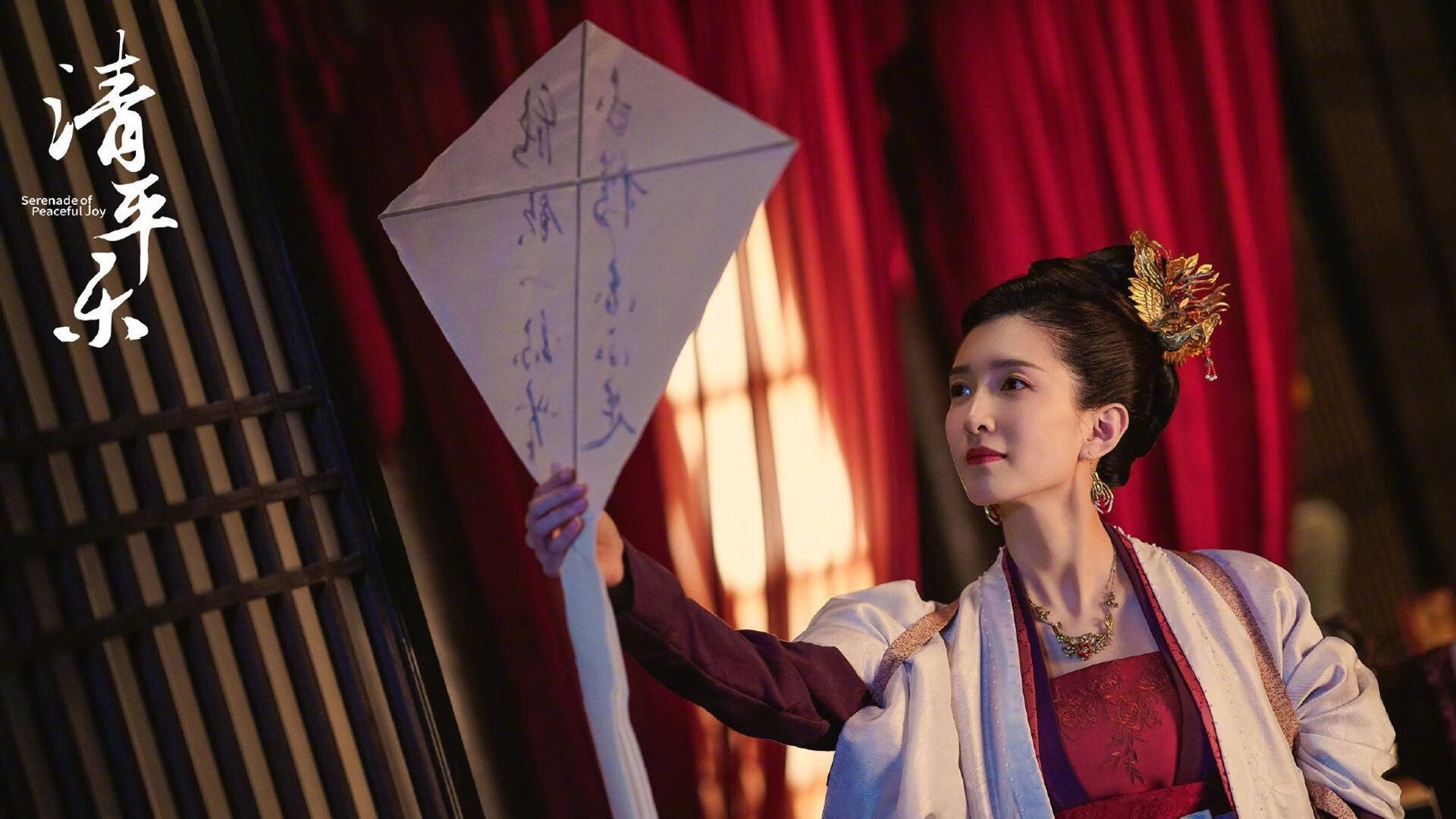 爱游戏体育-意甲明星球员场下品牌价值增长路径，诞生于艺术之都 这是意甲50年最佳球衣设计